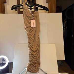 Missguided One Shoulder Ruched Slinky Midi Dress Sand Size 4 New with tags